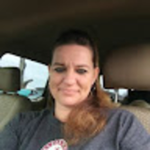 Meet your Posher, Katherine - Picture 1 of 1